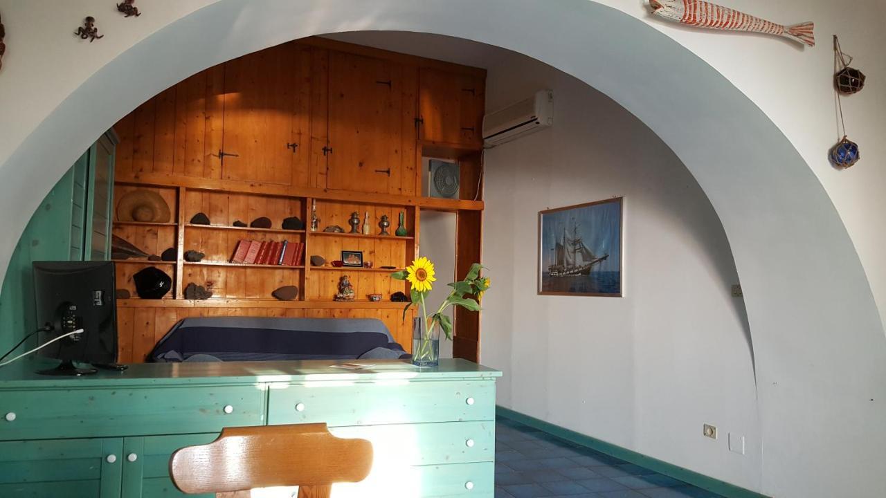Punta Lena Villa Lipari  Eksteriør billede